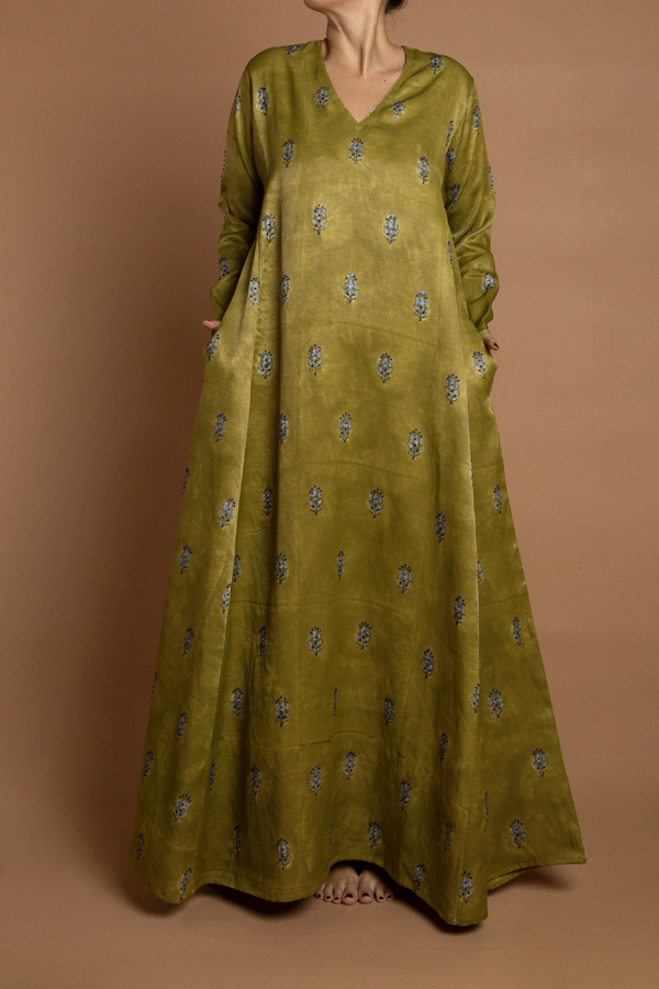 Embroidered Butti Trapeze